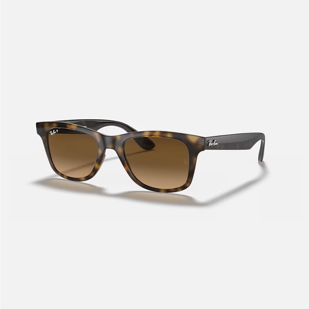 Classic Ray-Ban Wayfarer Sunglasses RB 4640 Polarized Tortoise With Case